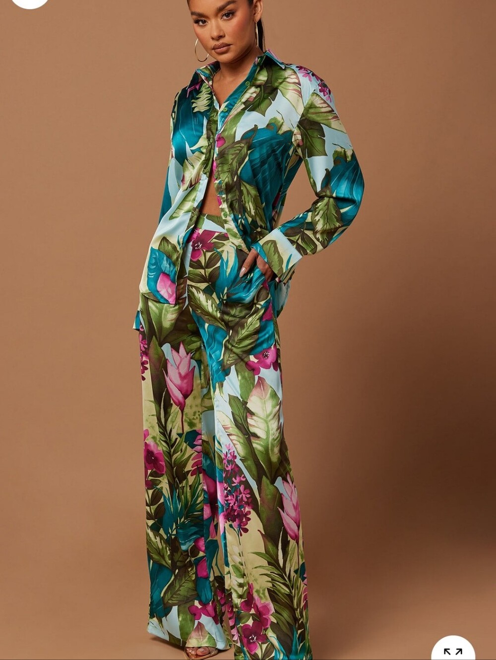 Floral Wide-Leg Satin Pants Set in Green and Pink